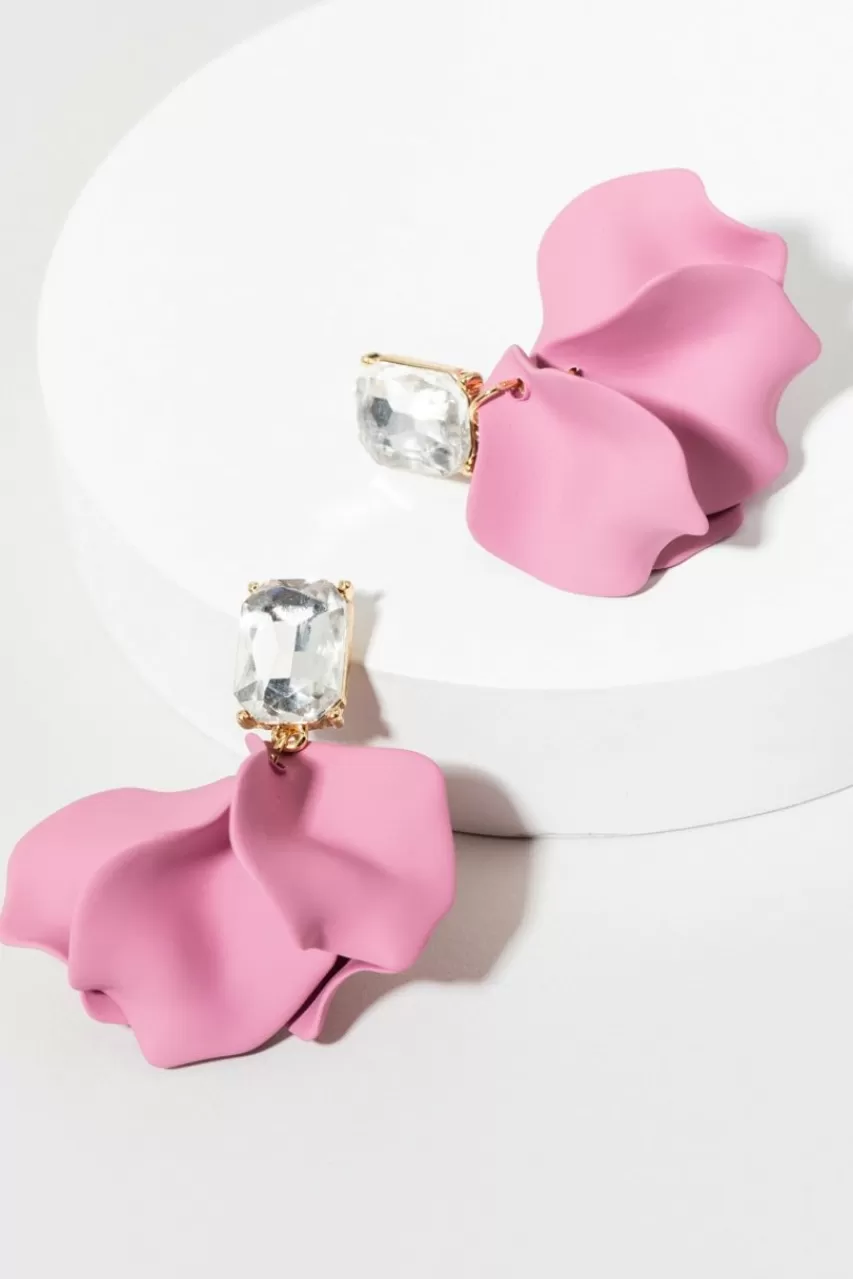 Francesca's Abbie Chandelier Petals
