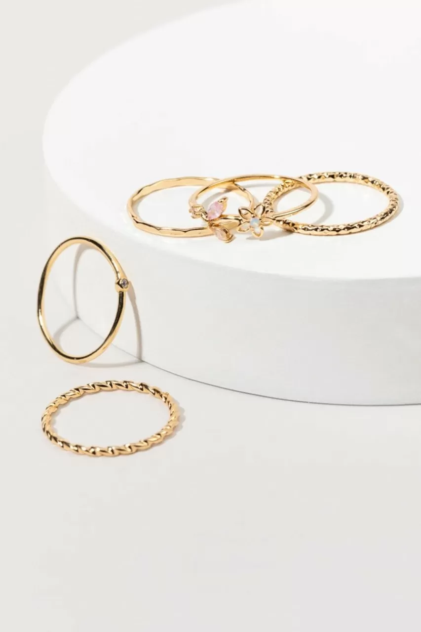 Francesca's Adrienne Dainty Flower Rings Set
