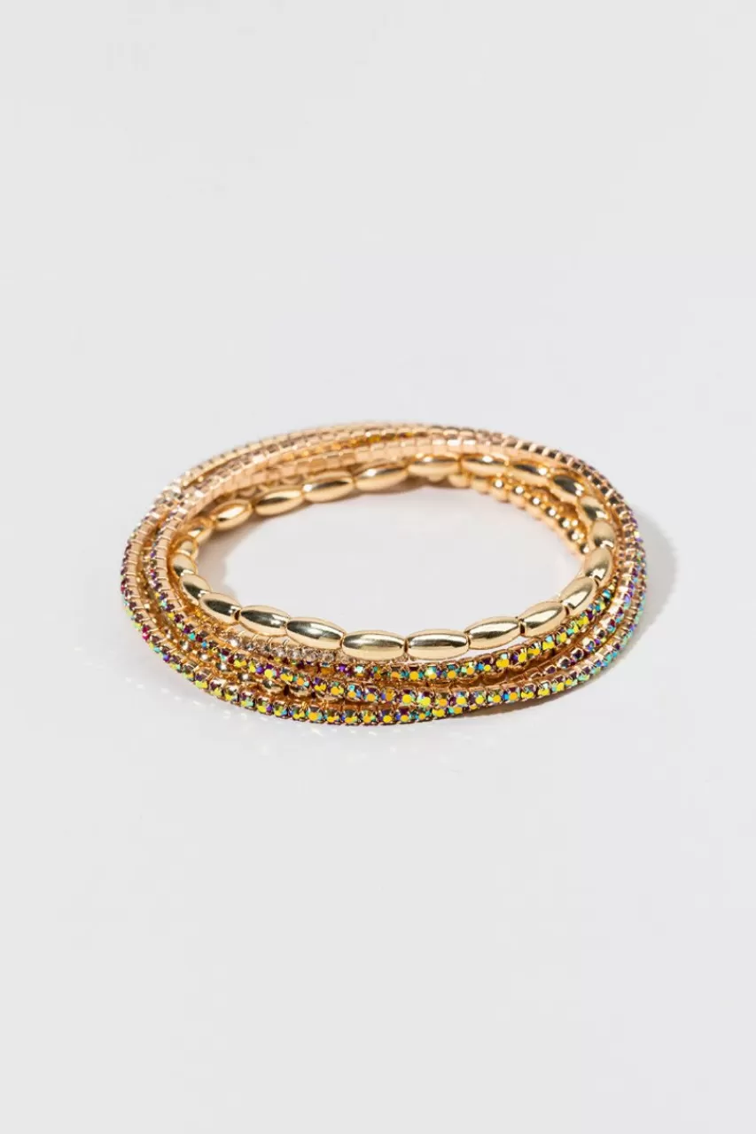 Francesca's Alice Cupchain Bracelet Set