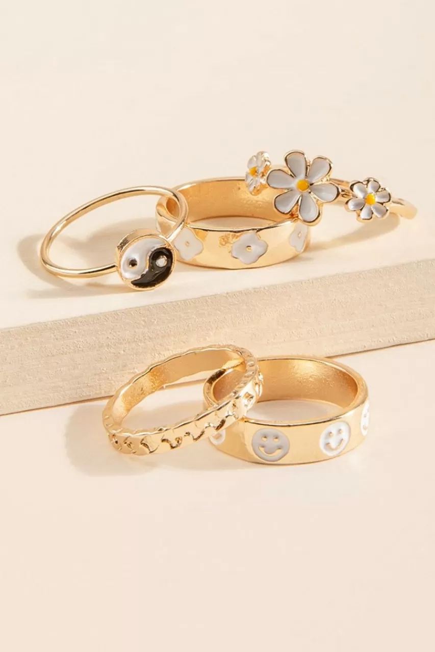 Francesca's Alina Icon Ring Set