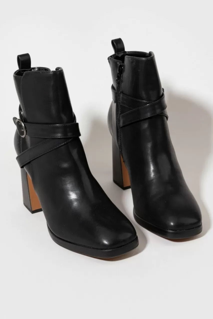Francesca's Axel Side Buckle Boots