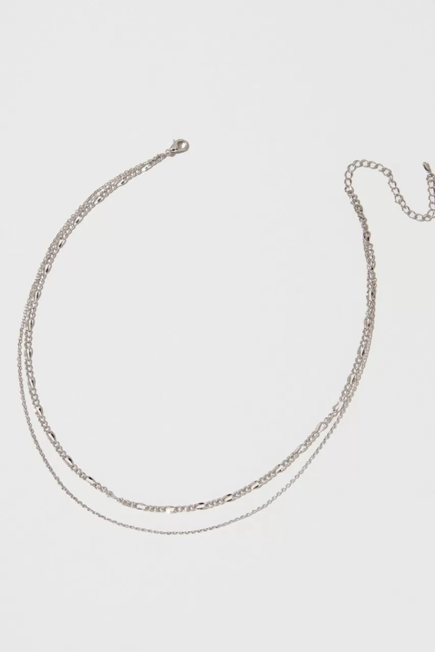 Francesca's Carlene Linked Chain Necklace