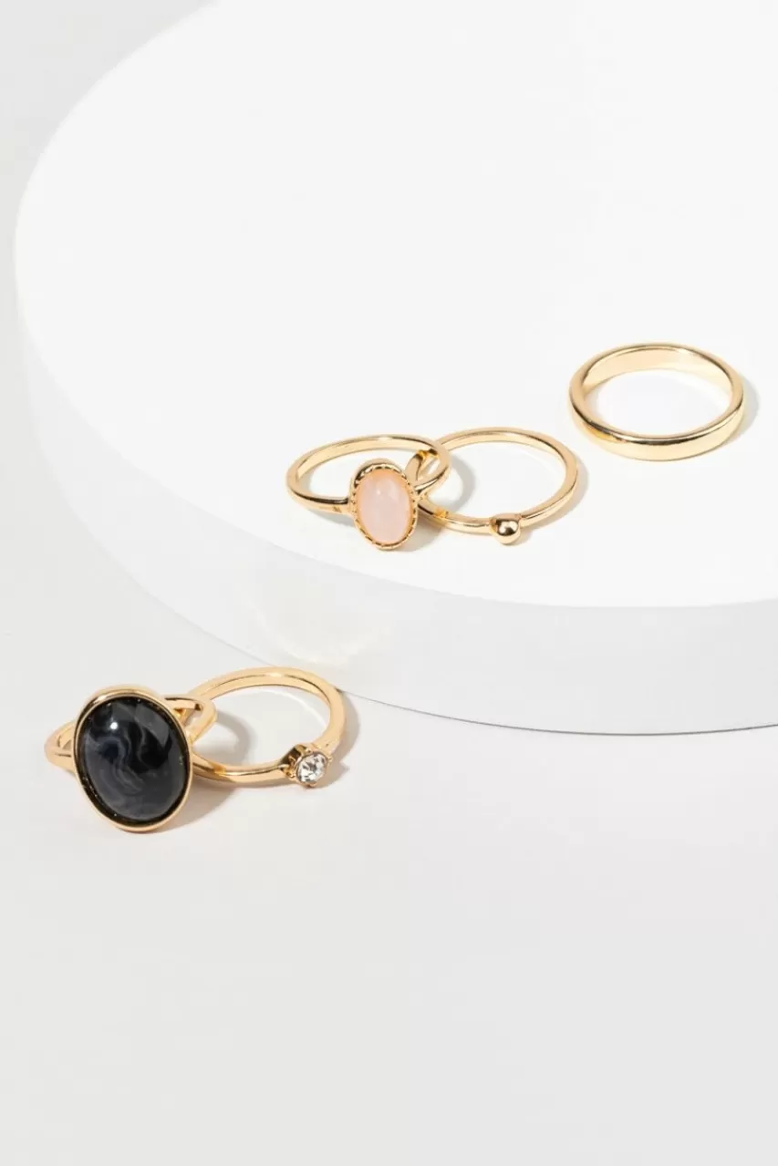 Francesca's Chanelle Rings Set