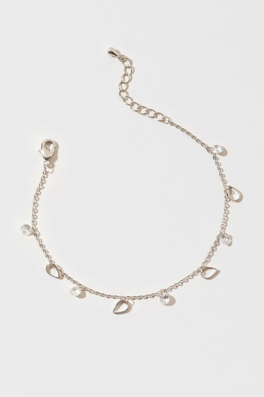 Francesca's Diana Shaky Float Bracelet