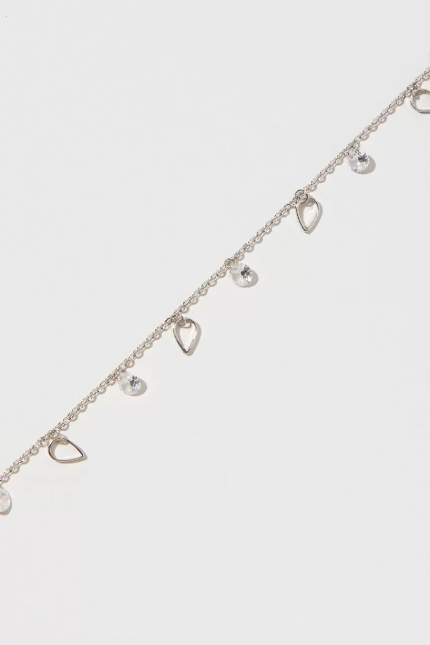 Francesca's Diana Shaky Float Bracelet
