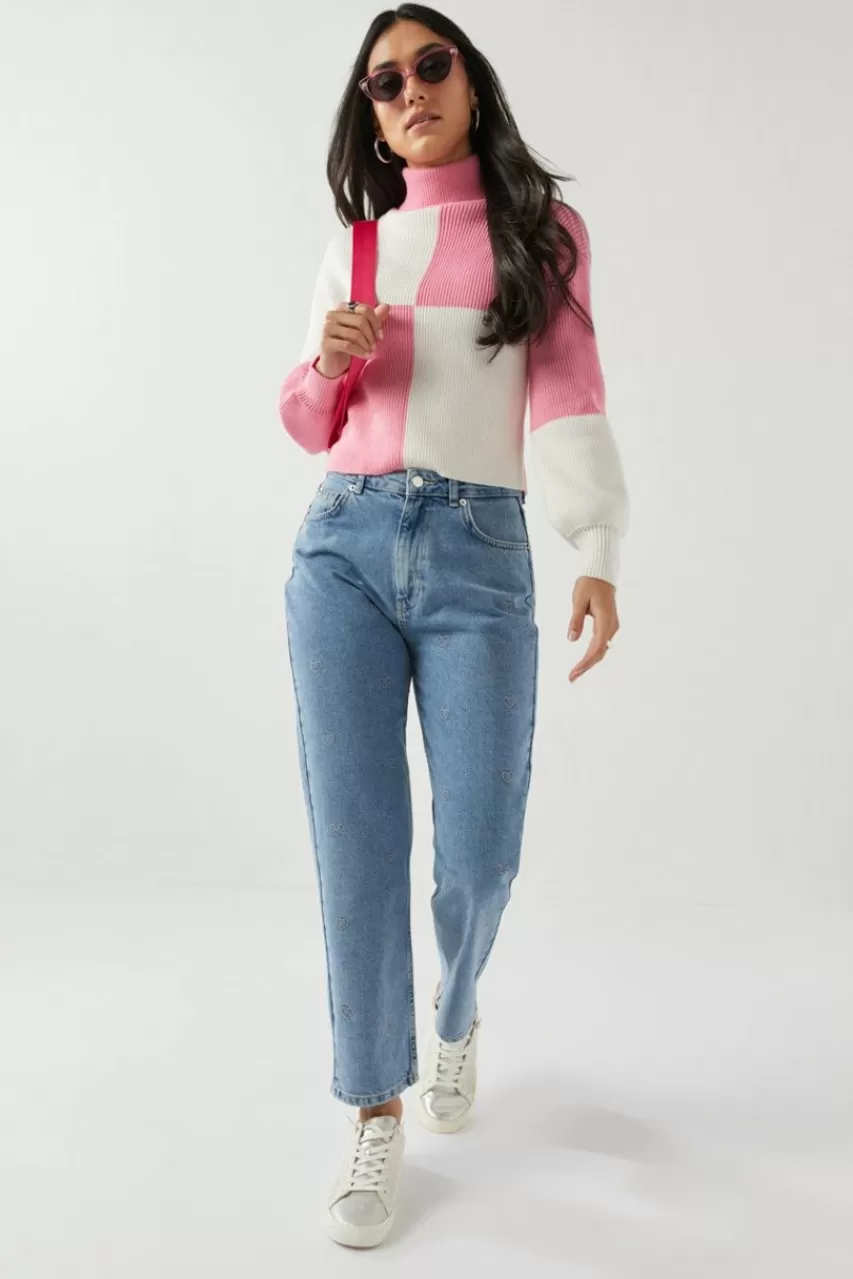 Francesca's Gina Straight Leg Crop Denim Jeans