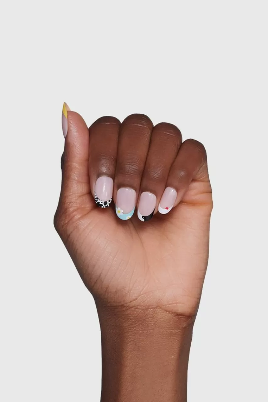 Francesca's Glamnetic A Good Day Nail Kit