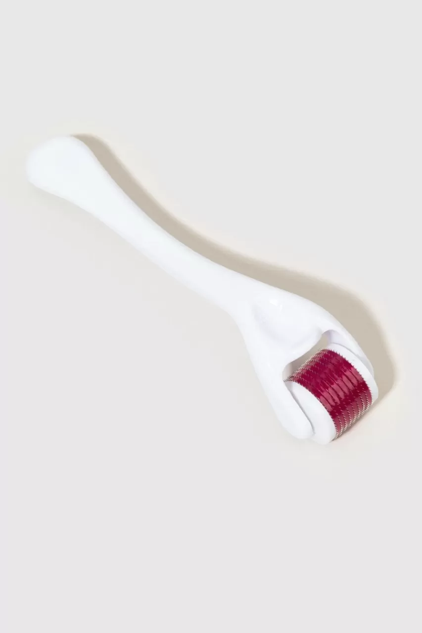 Francesca's Glossmetics Just Roll With It Mirco-Needling Roller