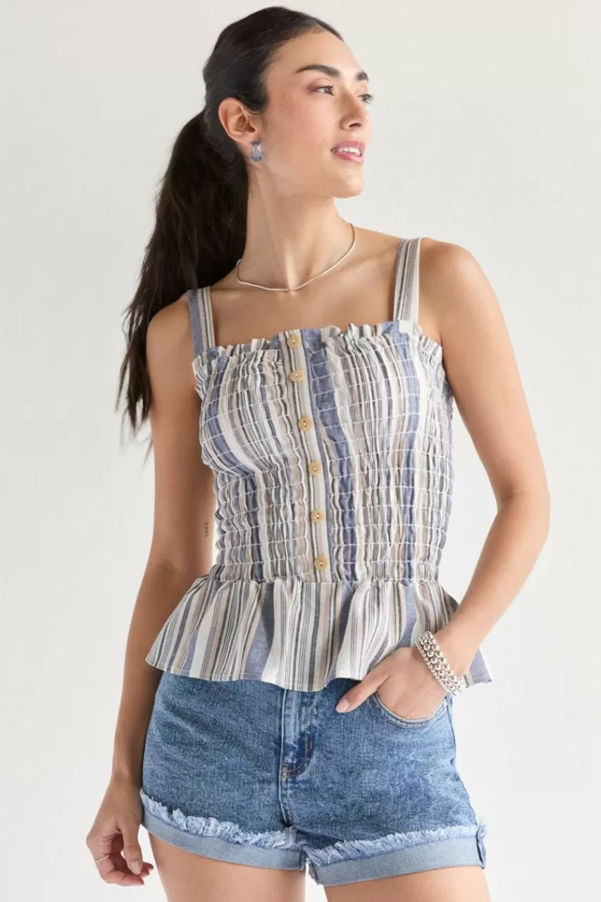 Francesca's Ilean Classic Cuff Denim Shorts