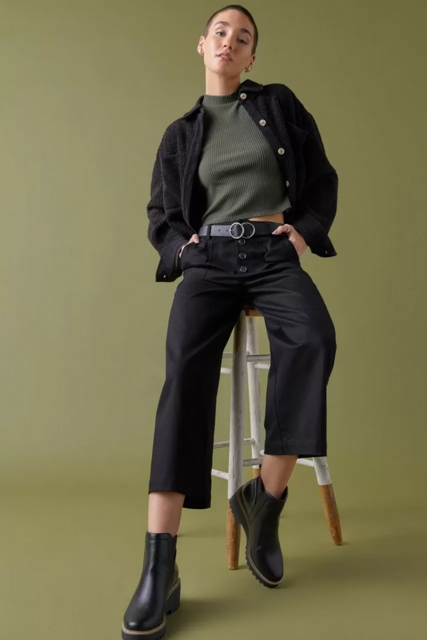 Francesca's Kayla Five Button Culotte Pants