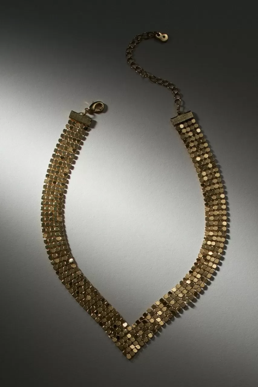 Francesca's Luxe Chainmail V Shaped Necklace