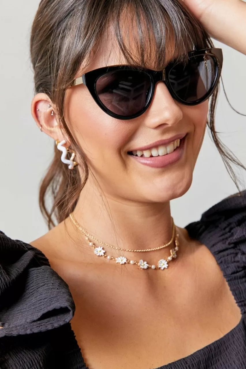 Francesca's Marylin Retro Cat Eye Sunglasses