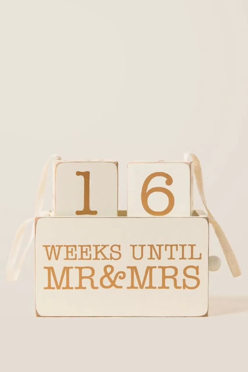 Francesca's Mr. & Mrs. Countdown