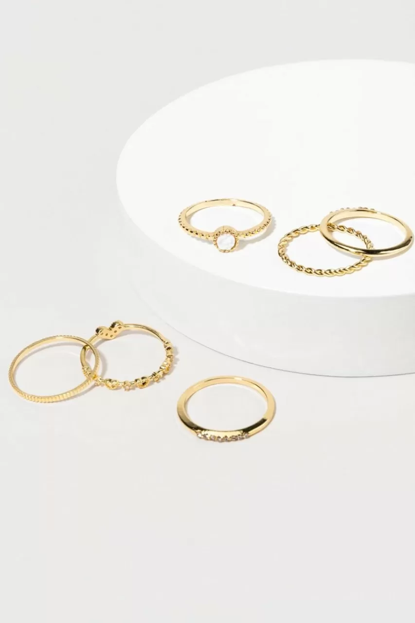 Francesca's Rosemary Dainty Heart Druzy Ring Set