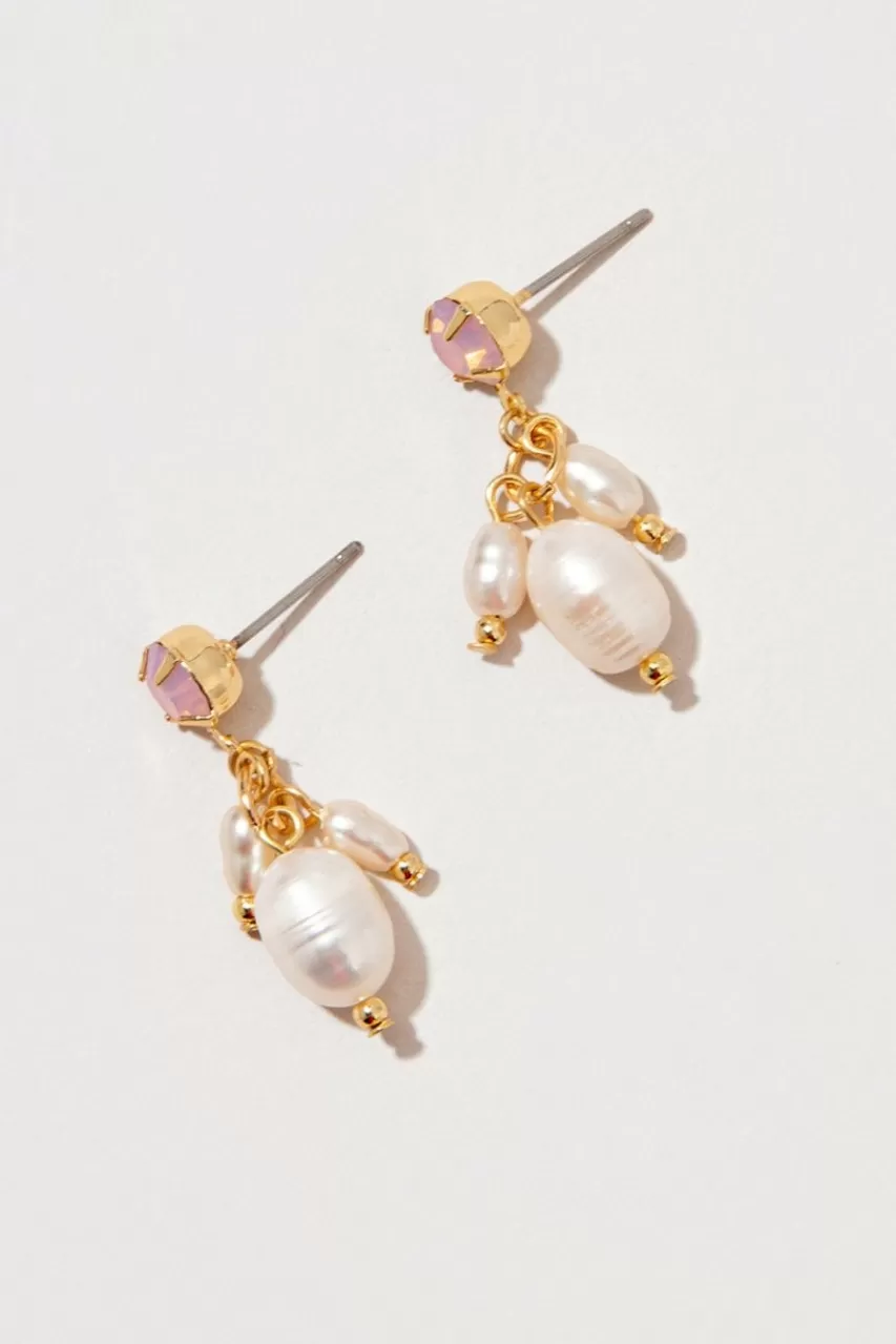 Francesca's Sheryl Small Pearl Drop Earrings