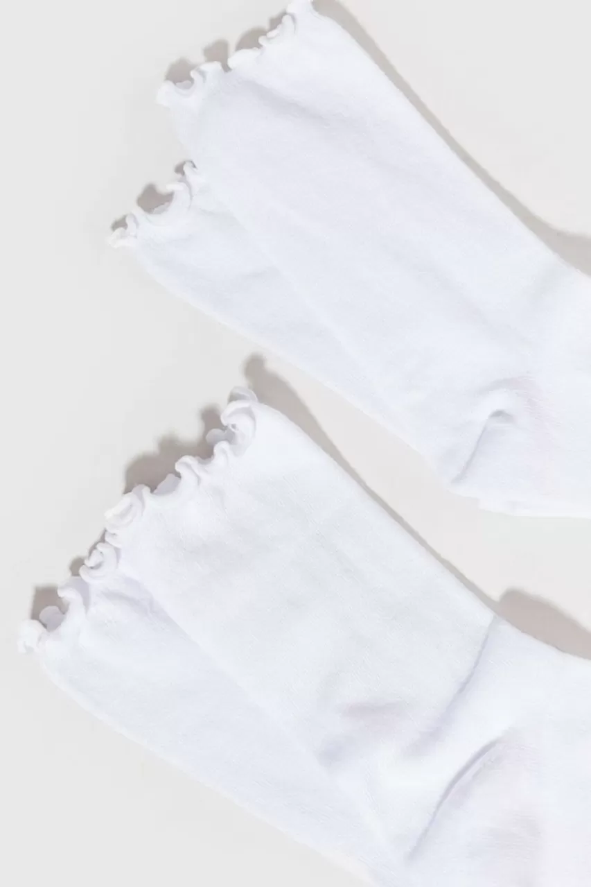 Francesca's Tanya Lettuce Edge Plain Socks