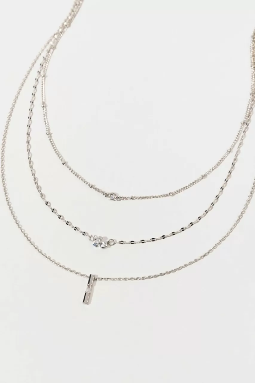 Francesca's Tonia Sparkle Bar Cluster Necklace